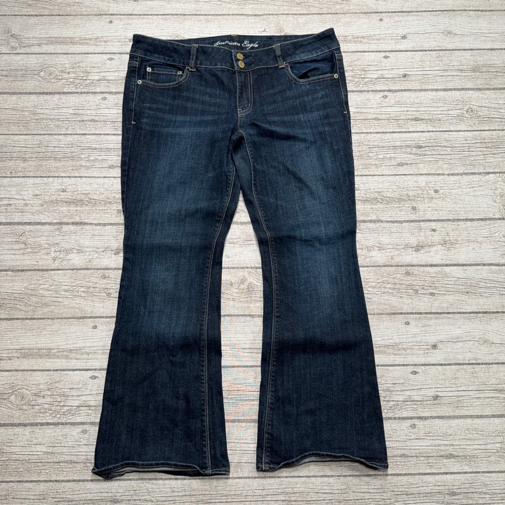 American Eagle Jeans Womens 16 Blue Dark Wash Flare Artist Denim Relaxed Utility